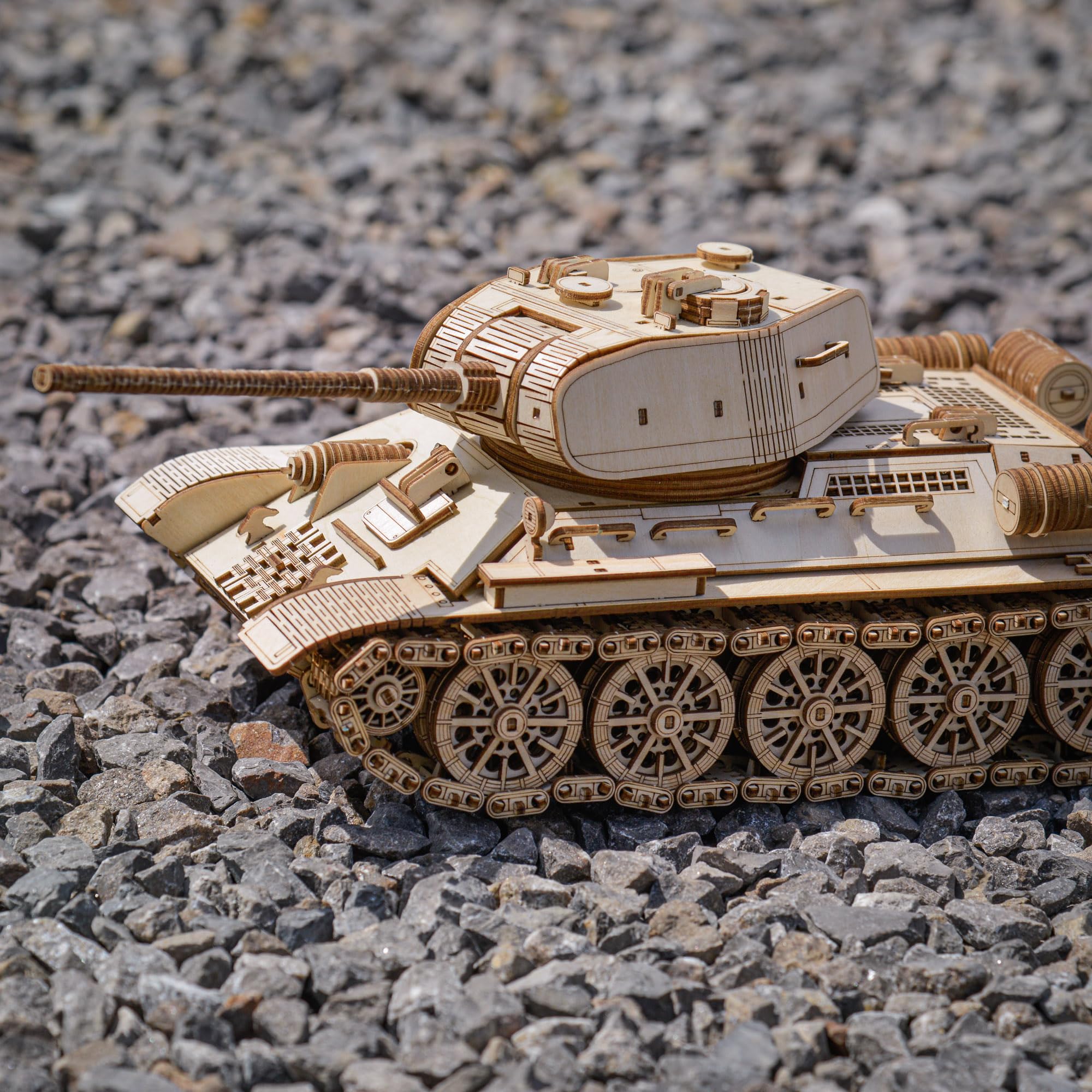 Wooden T-34/85 Tank Puzzle